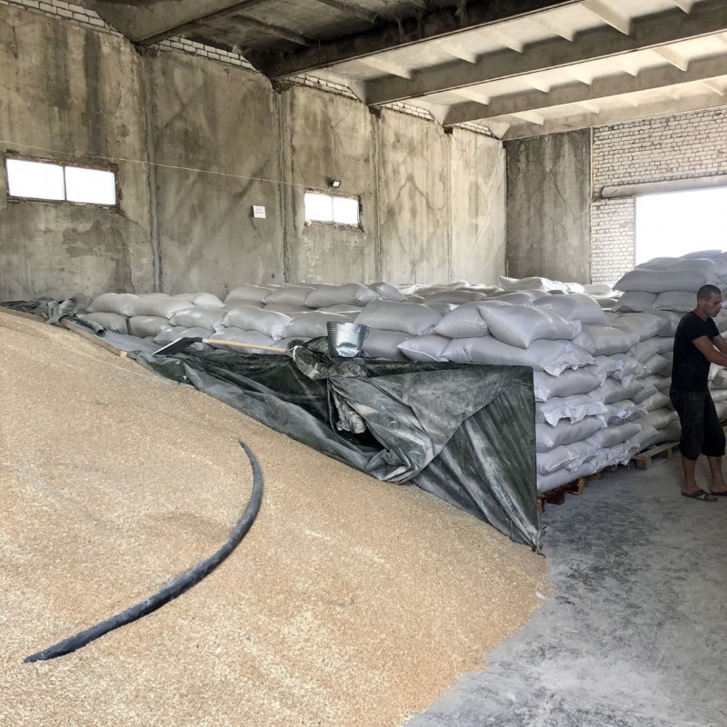 Продам крупорушку шнек очистку