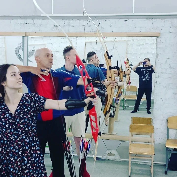 Стрельба из лука - подарочный сертификат  Лучный тир - подарочный сертификат 