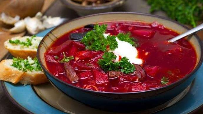 Expert: Ukrainians will have grain and borscht