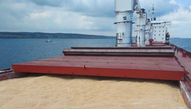30 млн тонн грузов от украинских аграриев прошли по украинскому морскому коридору за 3 квартала
